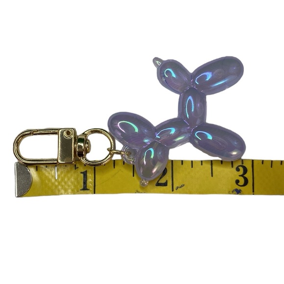 Light Purple Iridescent Multichrome Balloon Dog Bag Charm Keychain - Picture 8 of 10